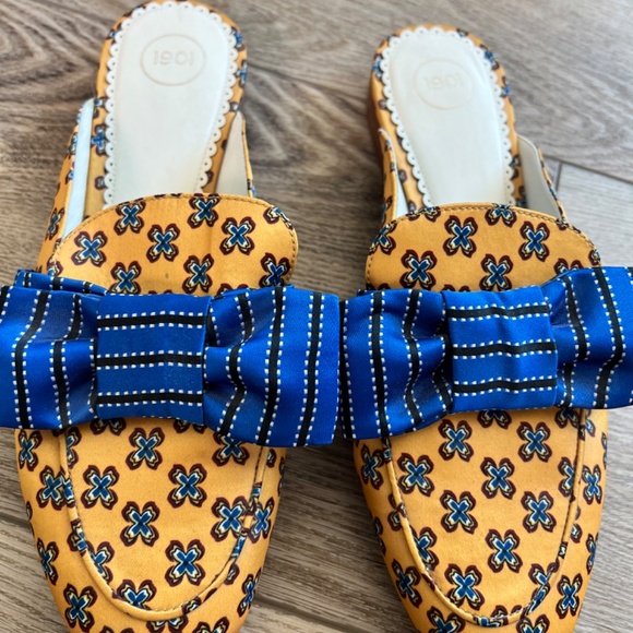 Nordstrom's 1901 Bow Mules - Picture 3 of 5